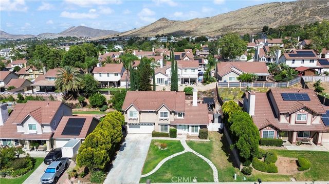 4828 Mount Abbott, Jurupa Valley, CA 92509