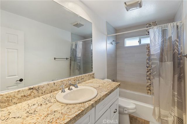 4828 Mount Abbott, Jurupa Valley, CA 92509