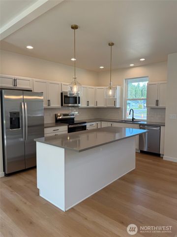 8139 Peaceful Valley Court, Maple Falls, WA 98266