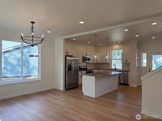 8139 Peaceful Valley Court, Maple Falls, WA 98266