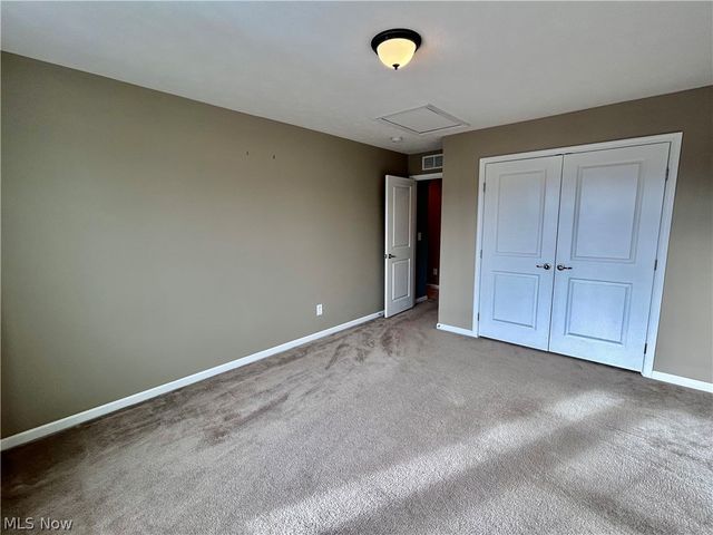 8028 Megan Meadow Drive, Hudson, OH 44236