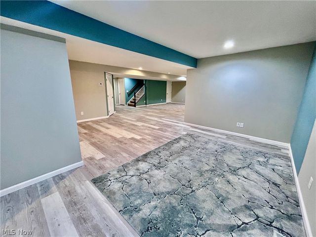 8028 Megan Meadow Drive, Hudson, OH 44236