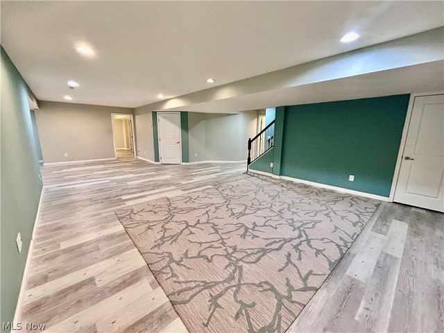 8028 Megan Meadow Drive, Hudson, OH 44236