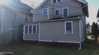 2278 Warren Street, Toledo, OH 43620