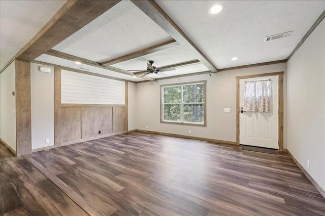 13585 Mesa Ln, Hamshire, TX 77622