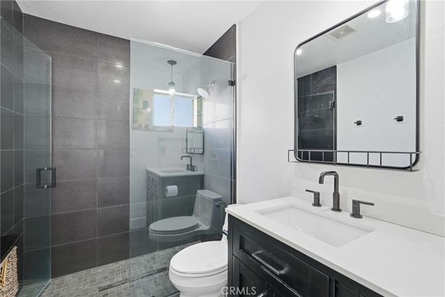 2005 phelan Lane, Redondo Beach, CA 90278