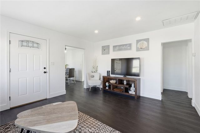 2005 phelan Lane, Redondo Beach, CA 90278