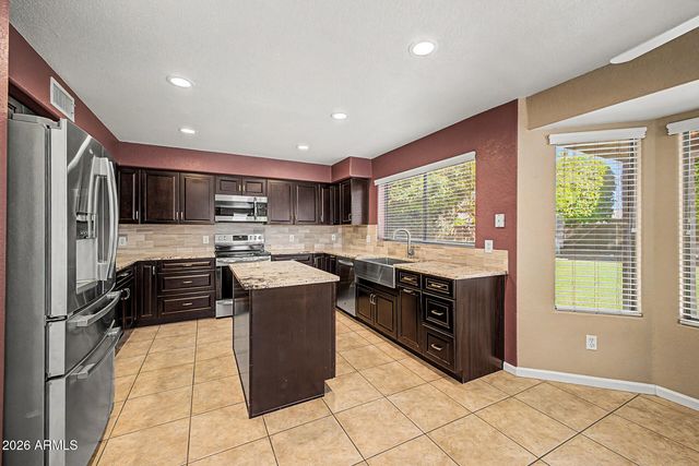 6933 W VILLA HERMOSA --, Glendale, AZ 85310