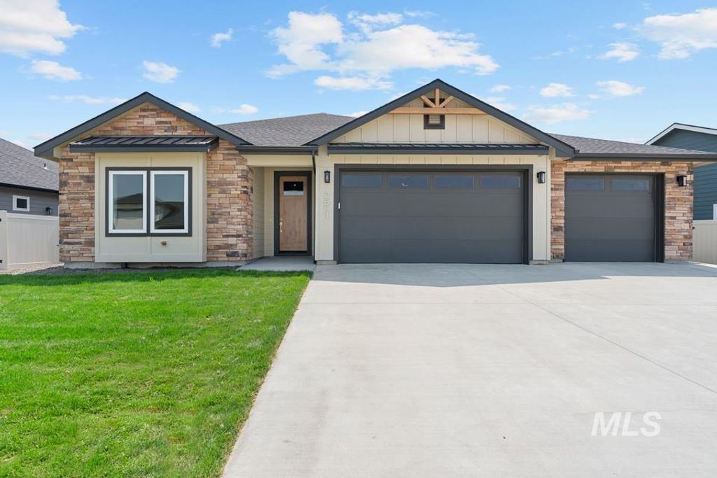 2651 Soulen Dr, Emmett, ID 83617 photo 1