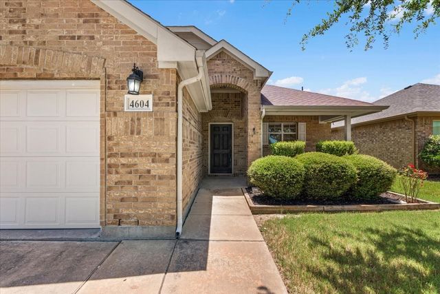 4604 Fern Valley Drive, Fort Worth, TX 76244
