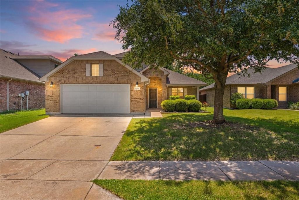 4604 Fern Valley Drive, Fort Worth, TX 76244