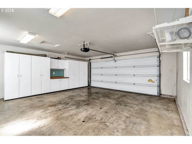 14375 Se OREGON TRAIL Dr, Clackamas, OR 97015