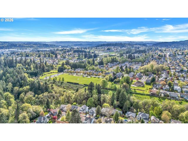 14375 Se OREGON TRAIL Dr, Clackamas, OR 97015