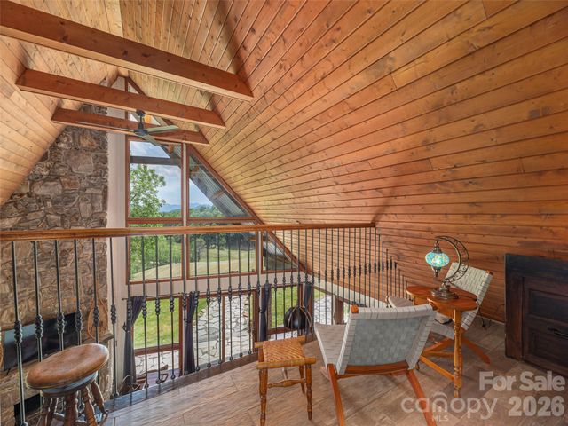 461 Ferguson Cove Loop, Clyde, NC 28721