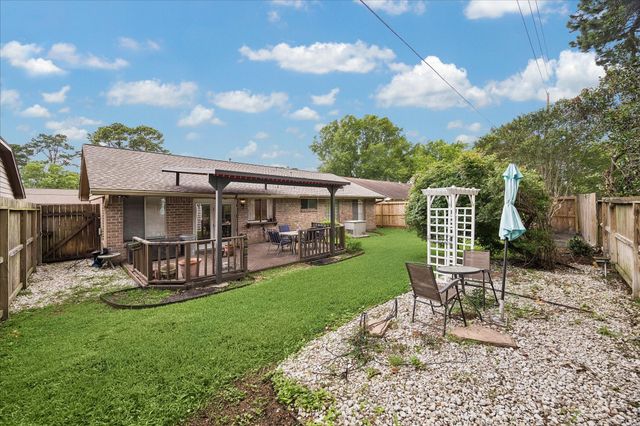 17230 Park Lodge Drive, Spring, TX 77379
