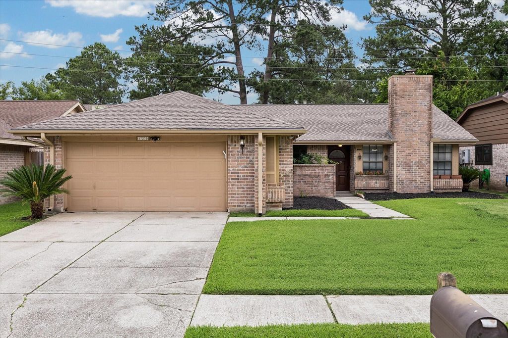 17230 Park Lodge Drive, Spring, TX 77379