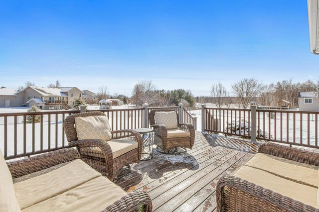 17213 Van Buren Street NE, Ham Lake, MN 55304