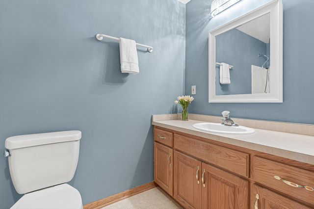 17213 Van Buren Street NE, Ham Lake, MN 55304