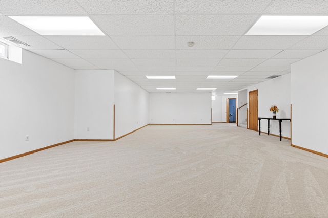 17213 Van Buren Street NE, Ham Lake, MN 55304