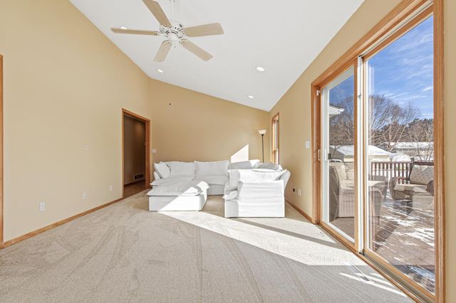 17213 Van Buren Street NE, Ham Lake, MN 55304