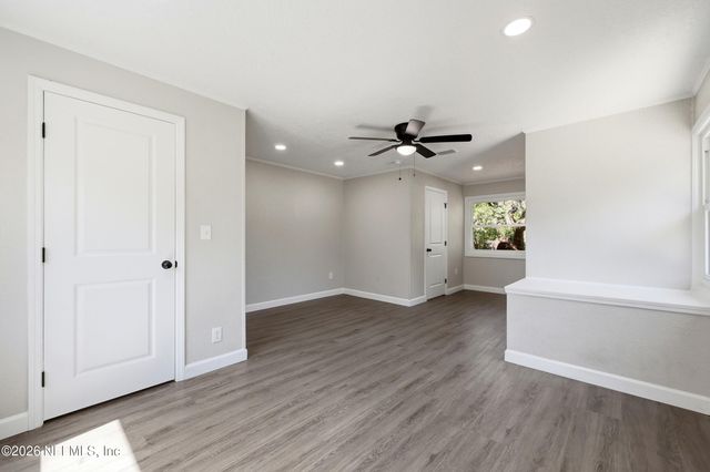 3675 NICHOLAS Circle S, Jacksonville, FL 32207