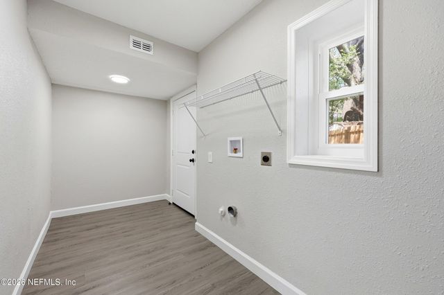 3675 NICHOLAS Circle S, Jacksonville, FL 32207