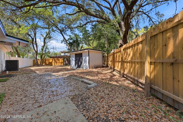 3675 NICHOLAS Circle S, Jacksonville, FL 32207