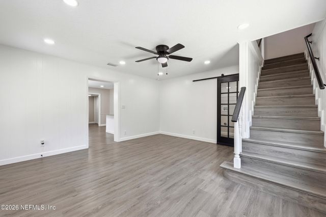 3675 NICHOLAS Circle S, Jacksonville, FL 32207