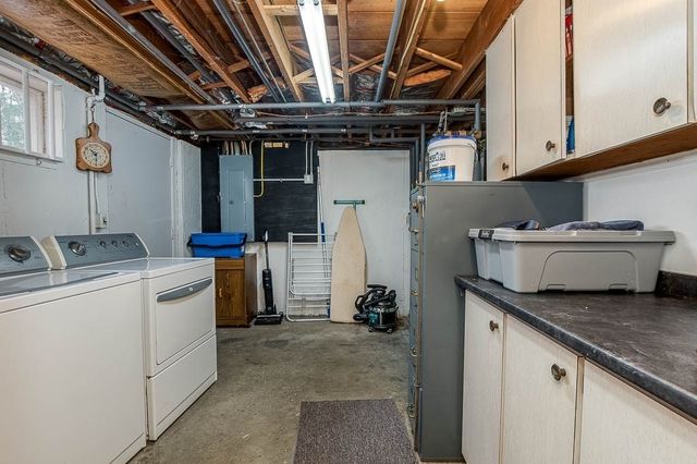 70 Deerfield Rd, Sharon, MA 02067