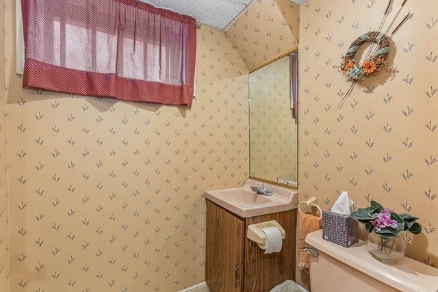 70 Deerfield Rd, Sharon, MA 02067