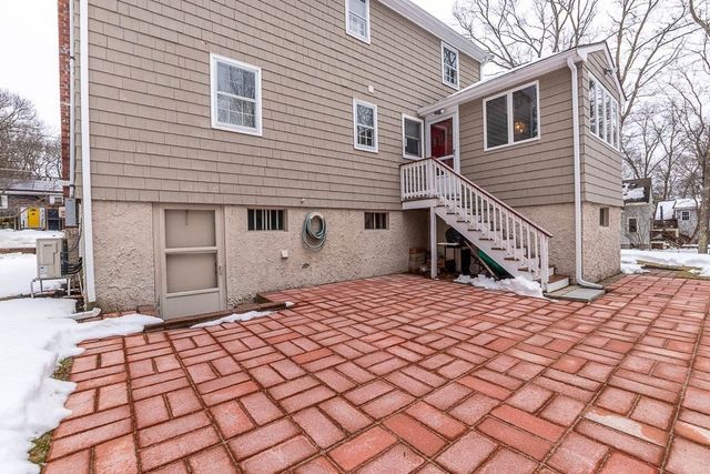 70 Deerfield Rd, Sharon, MA 02067