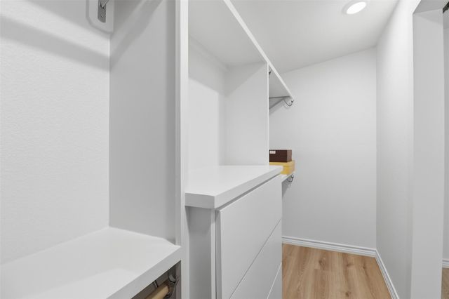 728 Driftwood LN, Cottonwood Shores, TX 78657