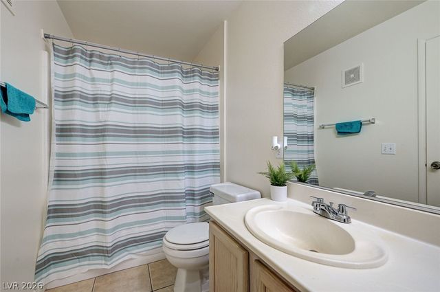 3425 East Russell Road 220, Las Vegas, NV 89120