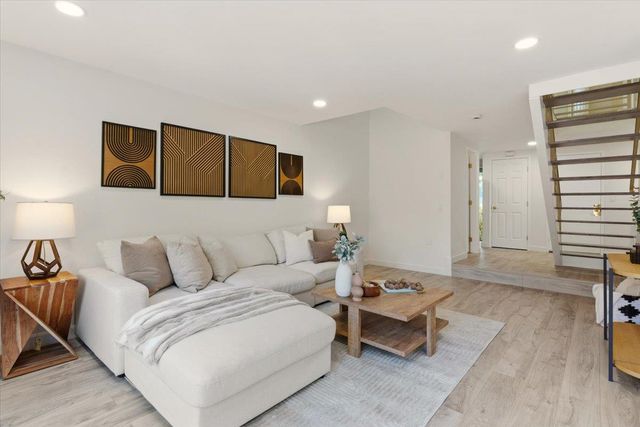 1010 Polk Lane, San Jose, CA 95117