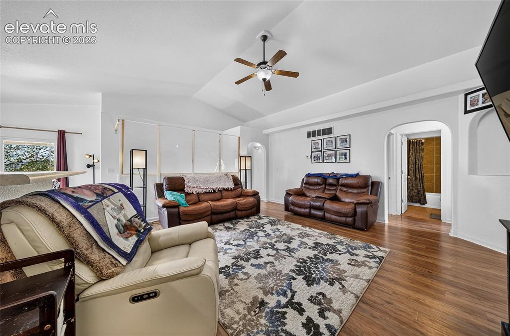 358 W Golden Eagle Way, Pueblo West, CO 81007 — photo 3
