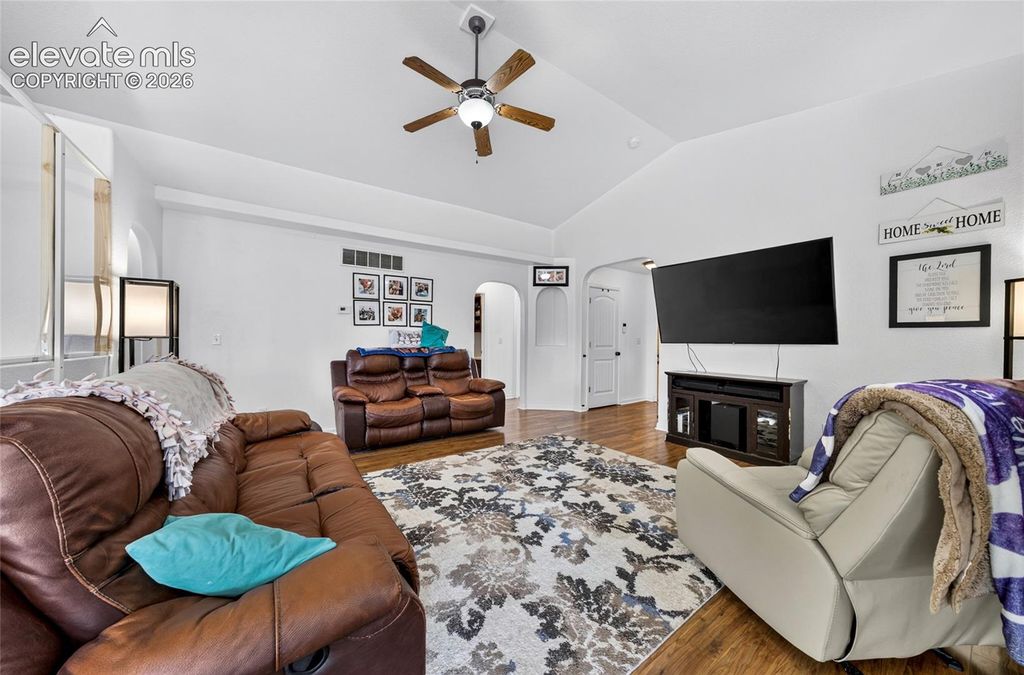 358 W Golden Eagle Way, Pueblo West, CO 81007 — photo 4