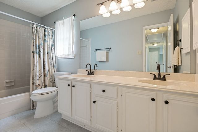 4515 Copperfield, Grapevine, TX 76051