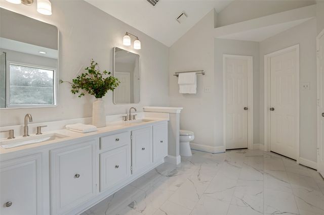 4515 Copperfield, Grapevine, TX 76051