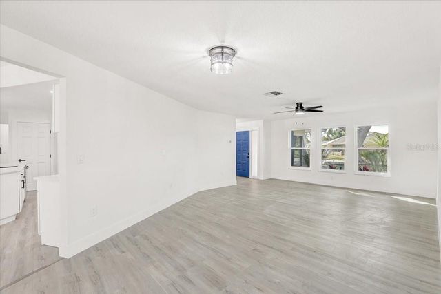 1332 WHISPERING LANE, Venice, FL 34285