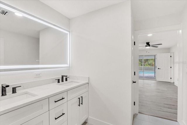 1332 WHISPERING LANE, Venice, FL 34285