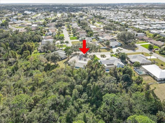 1332 WHISPERING LANE, Venice, FL 34285