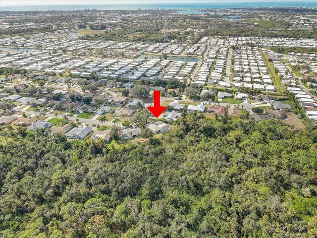1332 WHISPERING LANE, Venice, FL 34285