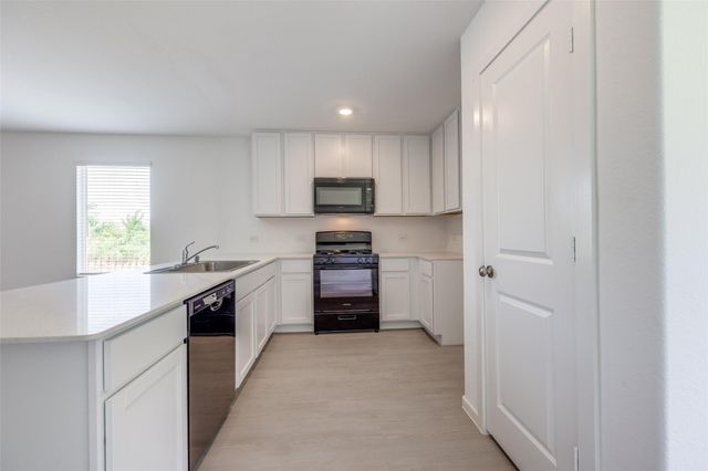 1301 Salton, Sherman, TX 75090