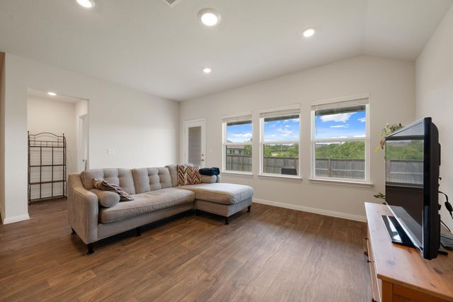 13908 Mamie Eisenhower RD, Manor, TX 78653