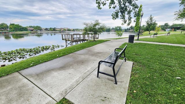 139 Beverly Boulevard, Hobart, IN 46342
