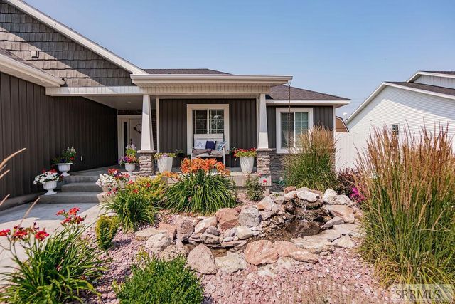 1557 N Quinn Creek Road, Idaho Falls, ID 83401