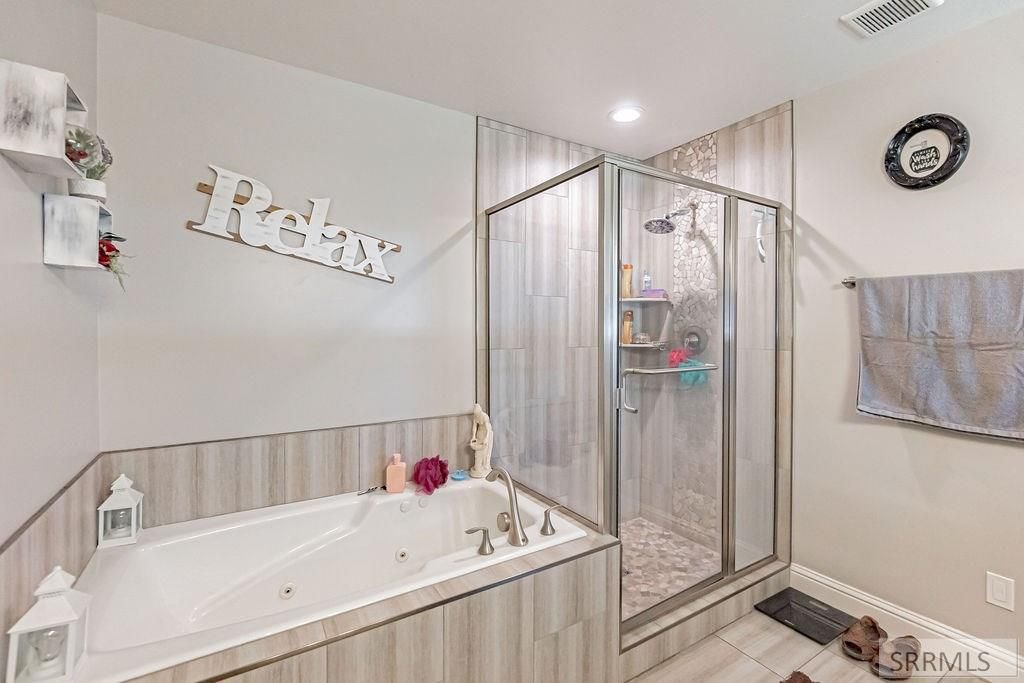 Image 32 of property listing at 1557 N Quinn Creek Road, Idaho Falls, ID 83401