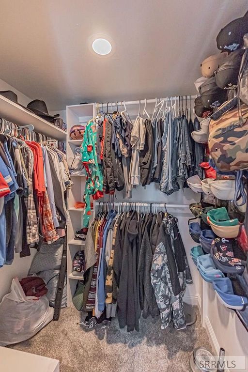 Image 34 of property listing at 1557 N Quinn Creek Road, Idaho Falls, ID 83401