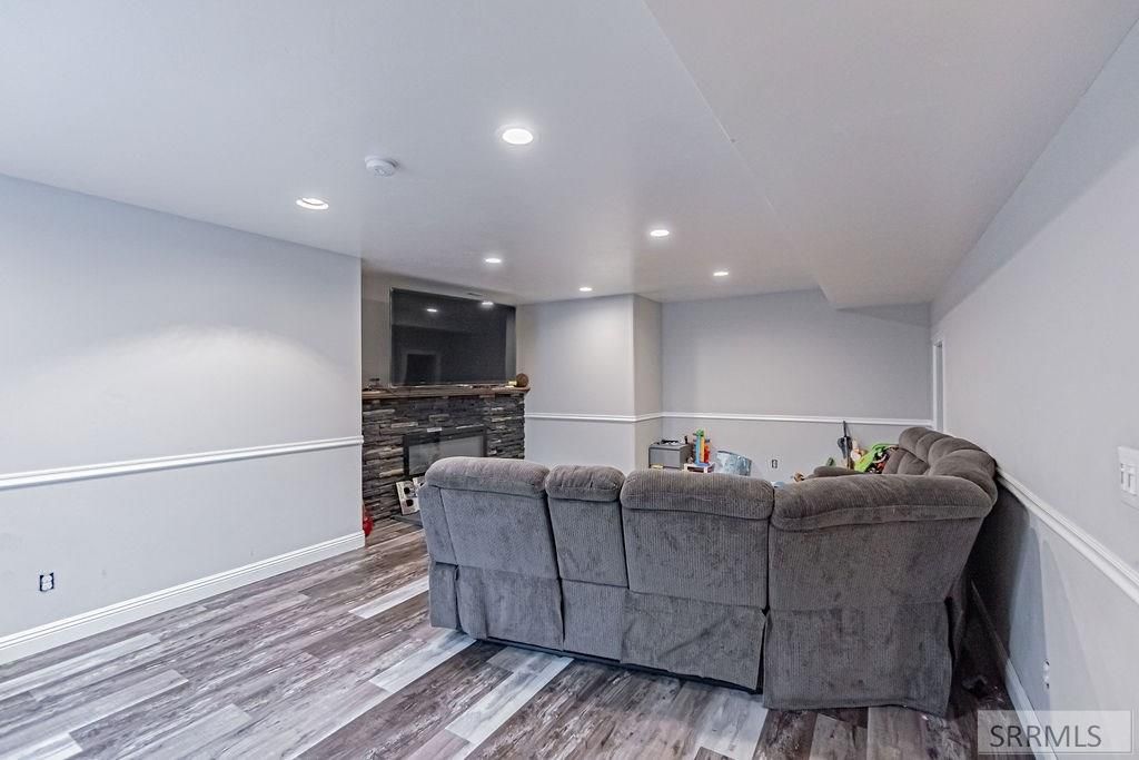 Image 44 of property listing at 1557 N Quinn Creek Road, Idaho Falls, ID 83401