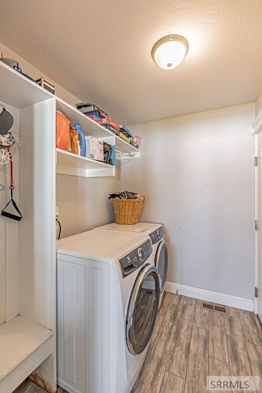 Image 59 of property listing at 1557 N Quinn Creek Road, Idaho Falls, ID 83401